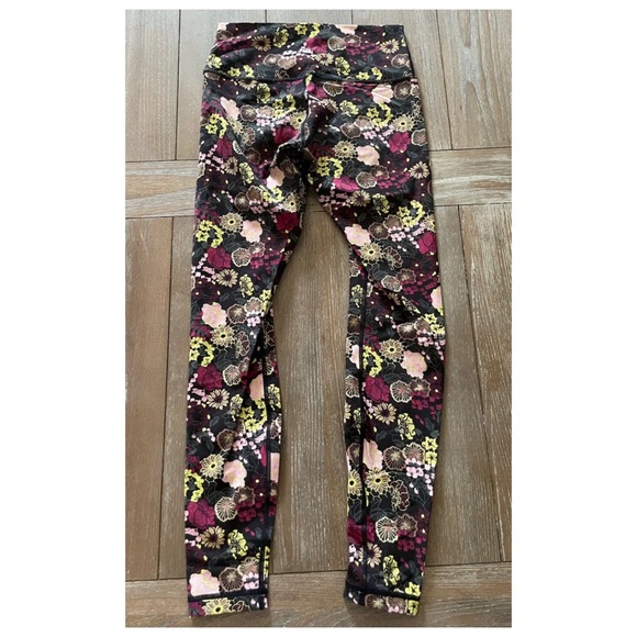 Lululemon Leggings Wunder Under Fluorolace Multi Color Size 6 Floral Flower - Picture 3 of 6